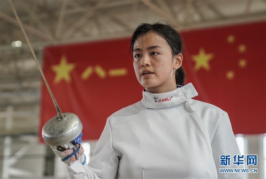 （軍運(yùn)會·圖文互動）（21）斗志昂揚(yáng)創(chuàng)佳績 壯懷激烈展雄風(fēng)——八一空軍五項(xiàng)隊成長記（配本社同題文字稿）